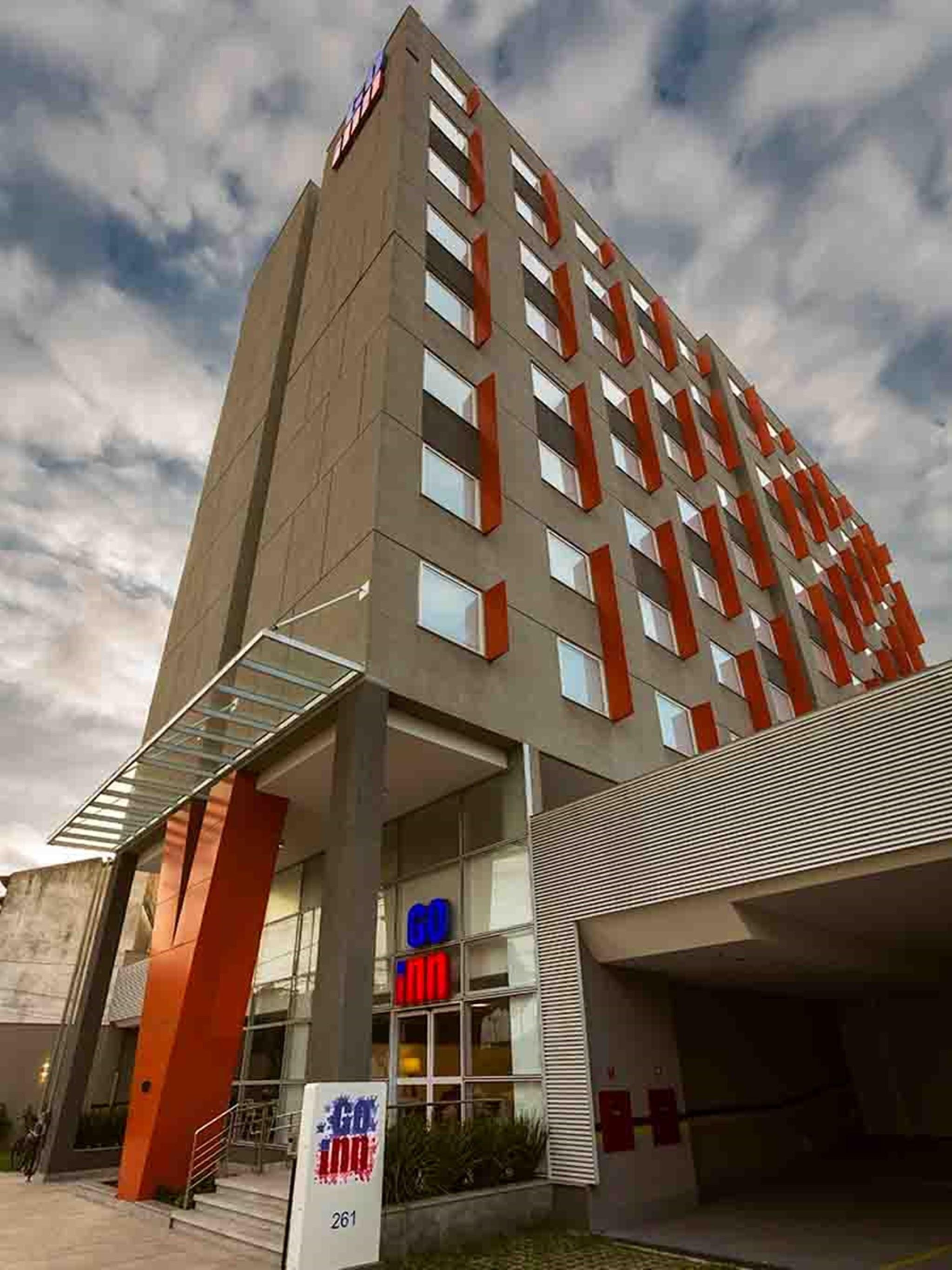 Go Inn Витория Экстерьер фото